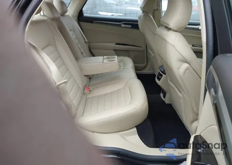 2015 Ford Fusion Energi Se Luxury из США, поврежденный, VIN 3FA6P0PU9FR250673